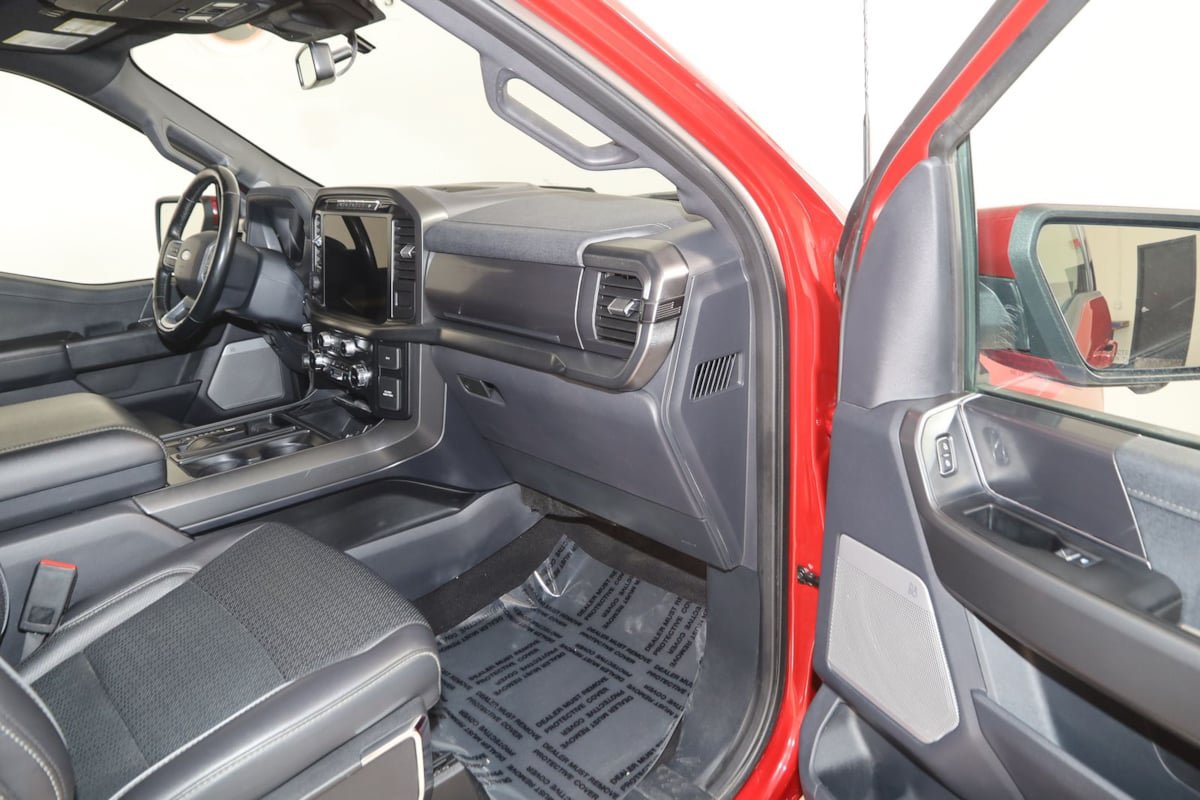 Used 2024 Ford F150 Lariat AWD/4WD image 42