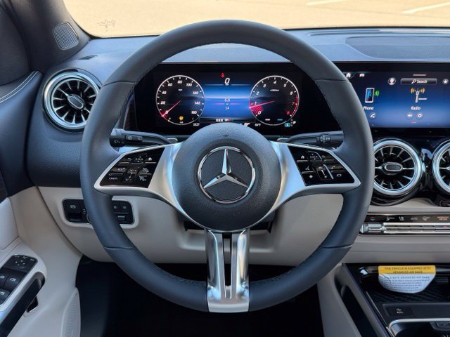 New 2026 Mercedes-Benz GLB 250 4MATIC image 13