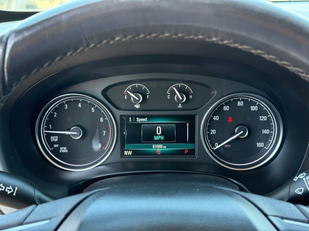 Used 2019 Buick Enclave Essence FWD image 17