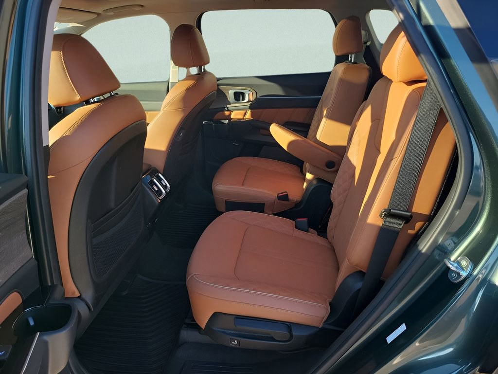 Used 2022 Kia Sorento SX Prestige w/ Rust Color Package image 14