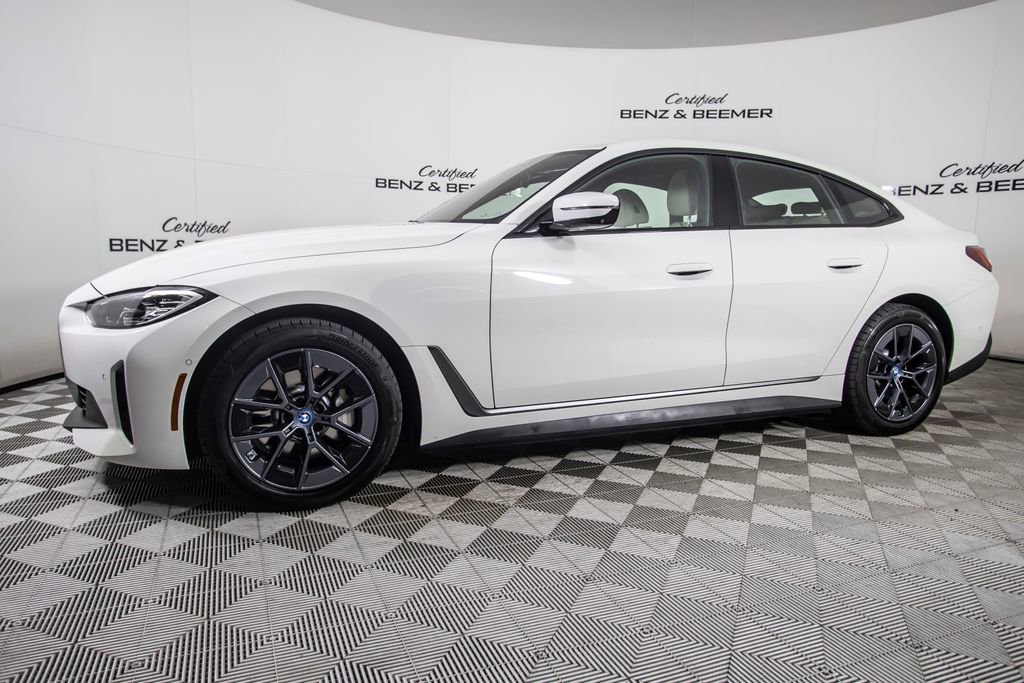 Used 2023 BMW i4 eDrive35 RWD image 9