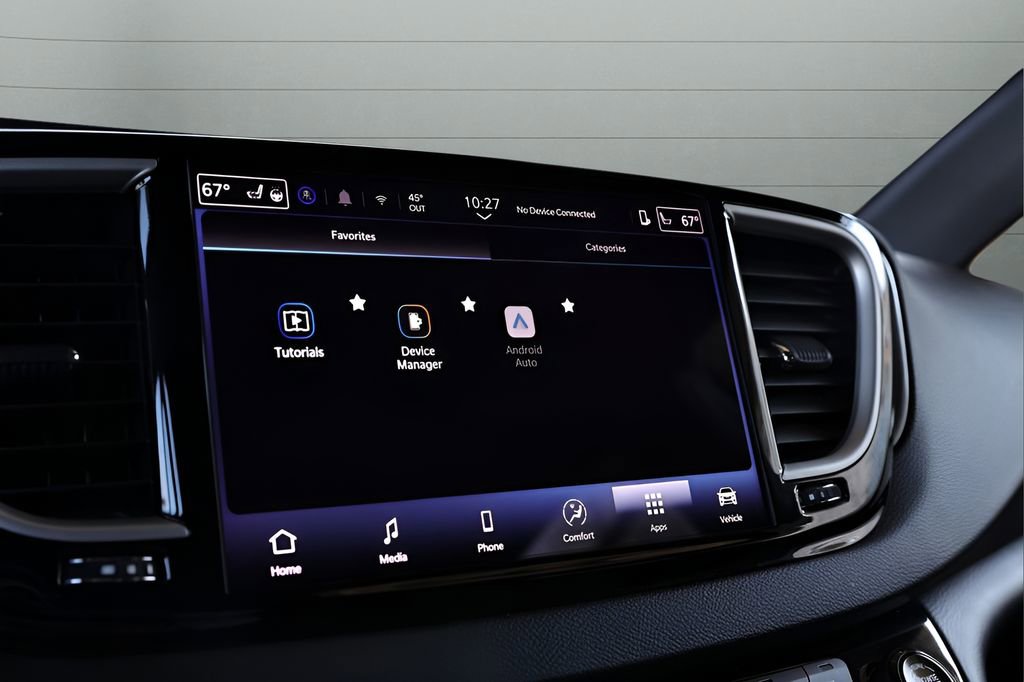 Used 2025 Chrysler Pacifica Select image 25