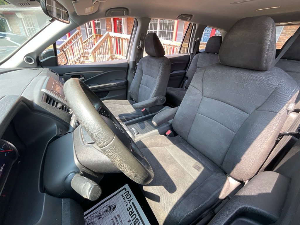Used 2019 Honda Pilot LX image 15