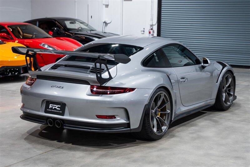 Used 2016 Porsche 911 GT3 RS RWD image 6