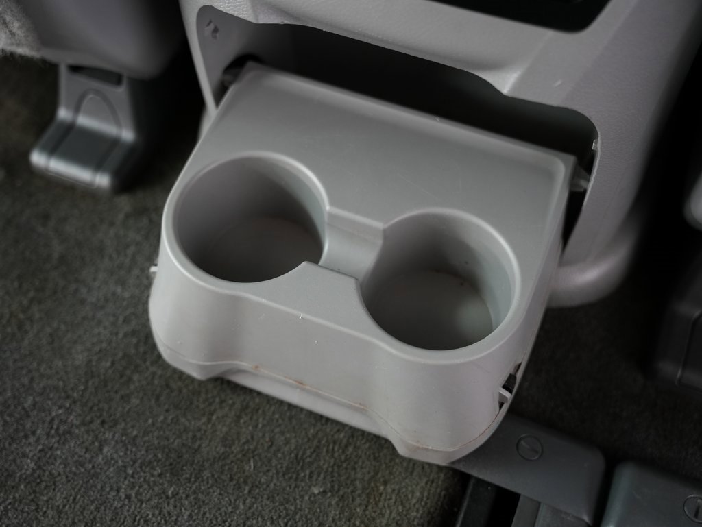 Used 2015 Toyota Sienna LE image 37