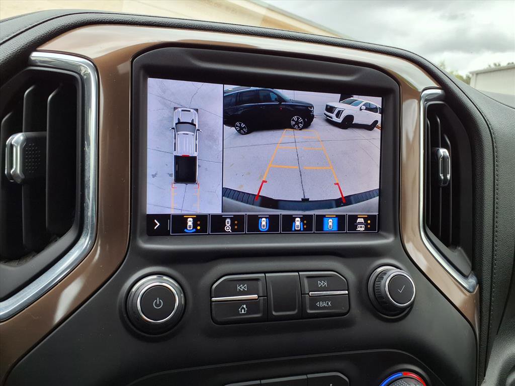 Used 2020 Chevrolet Silverado 2500 High Country w/ Z71 Off-Road Package image 26