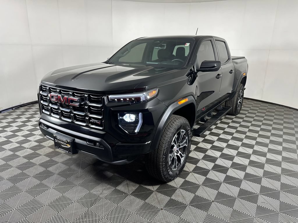 Used 2025 GMC Canyon AT4 AWD/4WD image 9