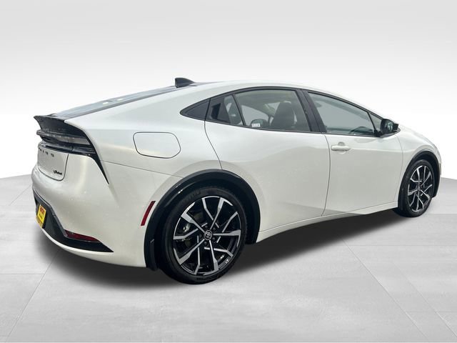 Used 2024 Toyota Prius Prime Premium image 10