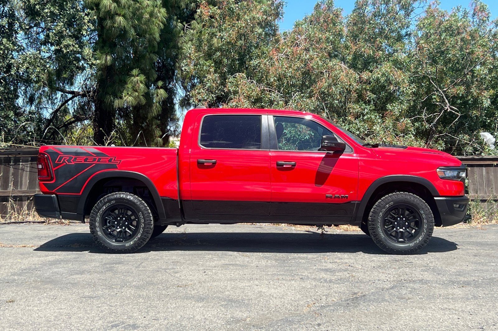 Used 2025 RAM 1500 Rebel w/ Rebel Level 1 Equipment Group AWD/4WD image 3