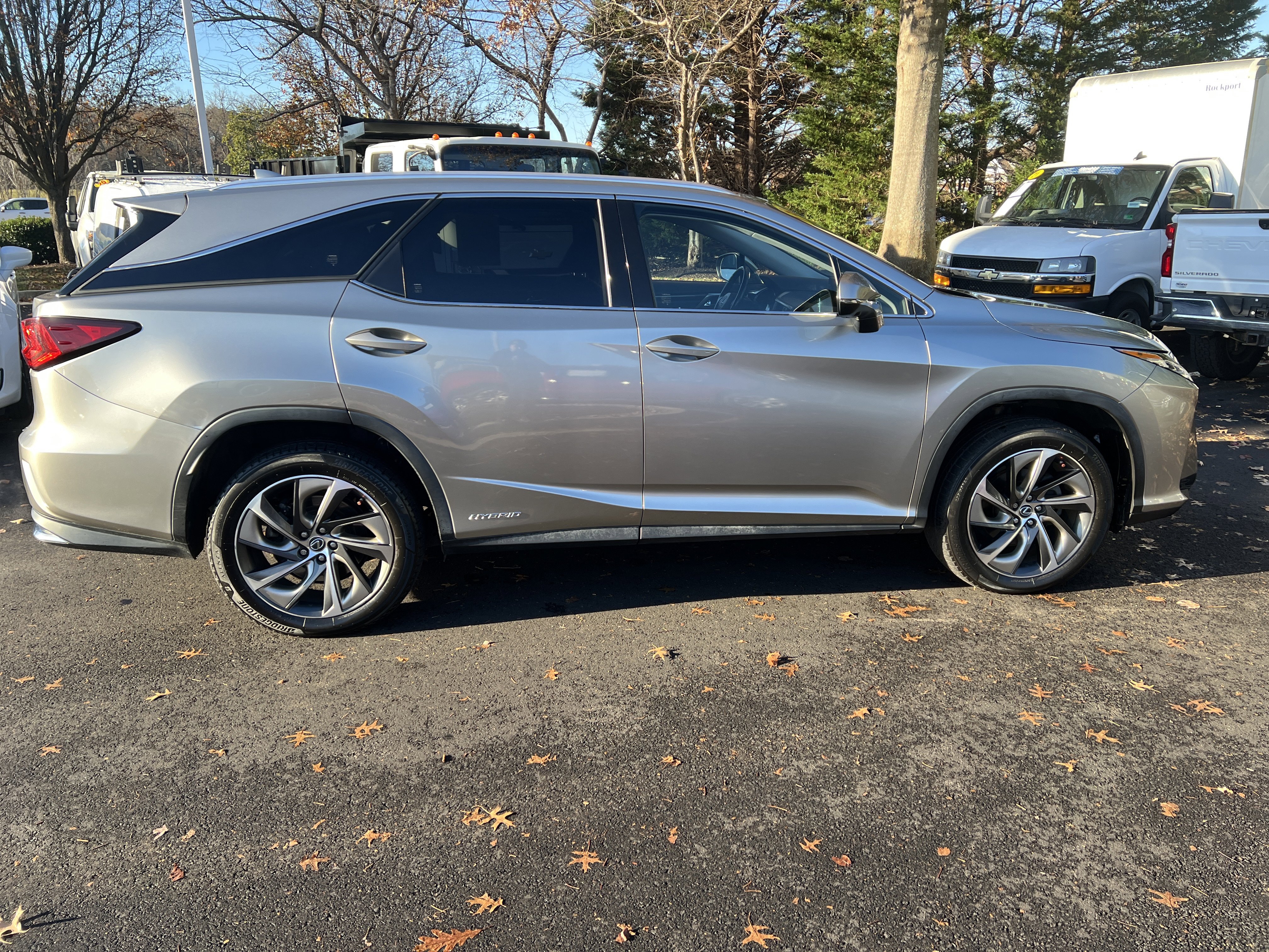 Used 2018 Lexus RX 450hL Luxury image 9