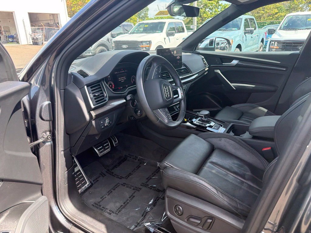 Used 2023 Audi SQ5 Premium Plus w/ Premium Plus Package AWD/4WD image 12
