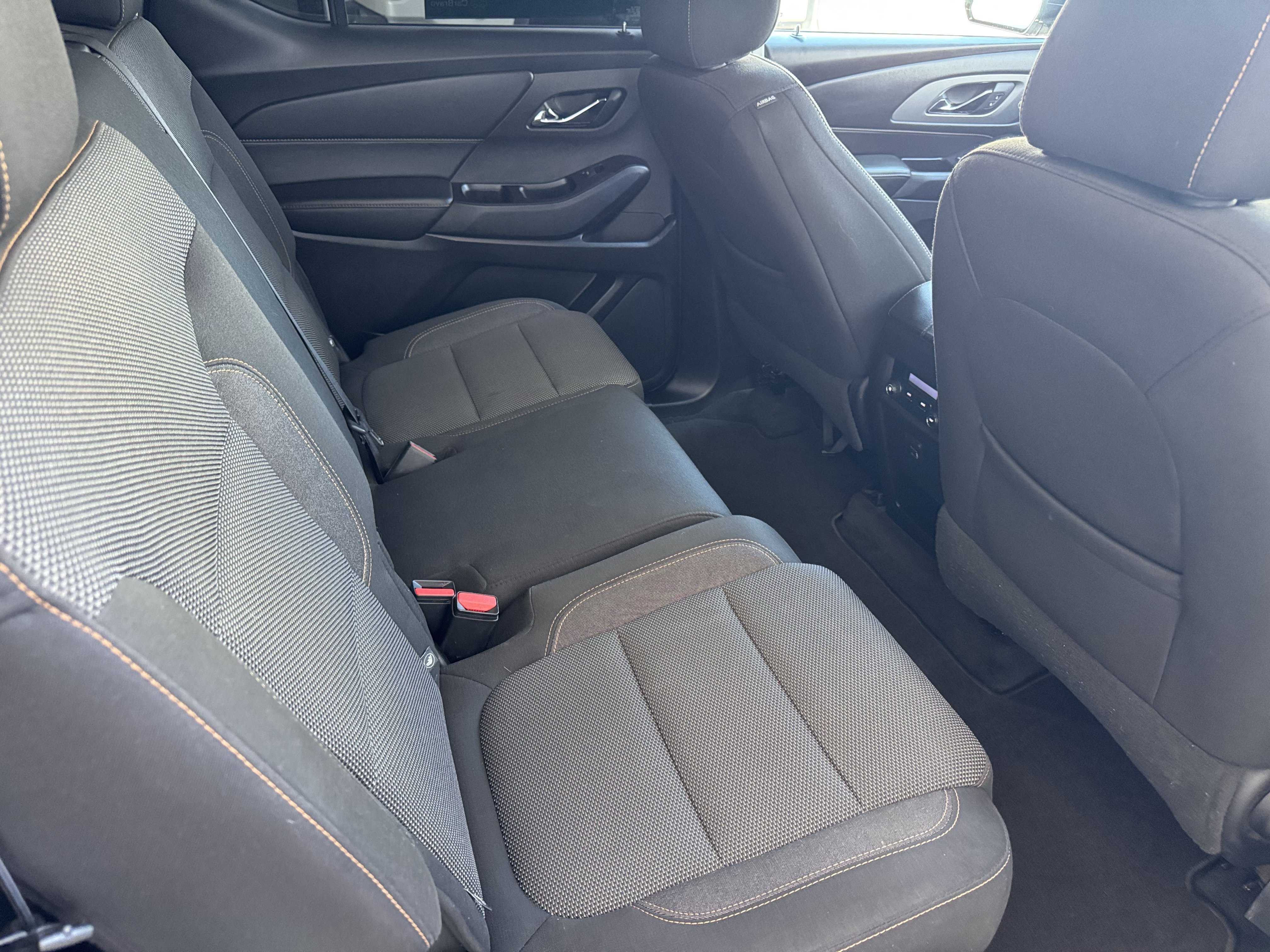 Certified 2019 Chevrolet Traverse LS w/ LPO, Blackout Package FWD image 21