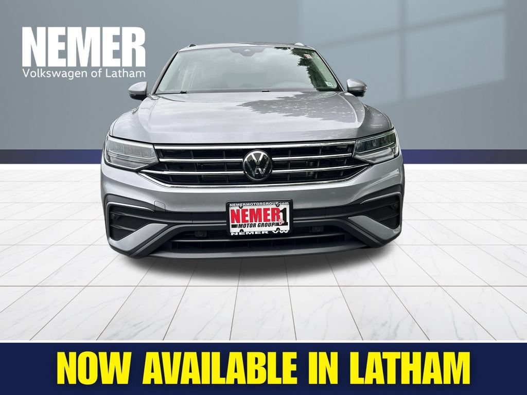 Certified 2024 Volkswagen Tiguan SE AWD/4WD image 6