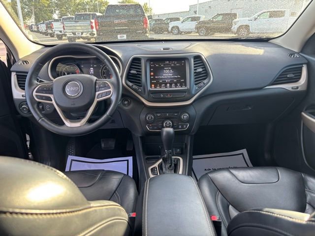 Used 2018 Jeep Cherokee Limited image 19