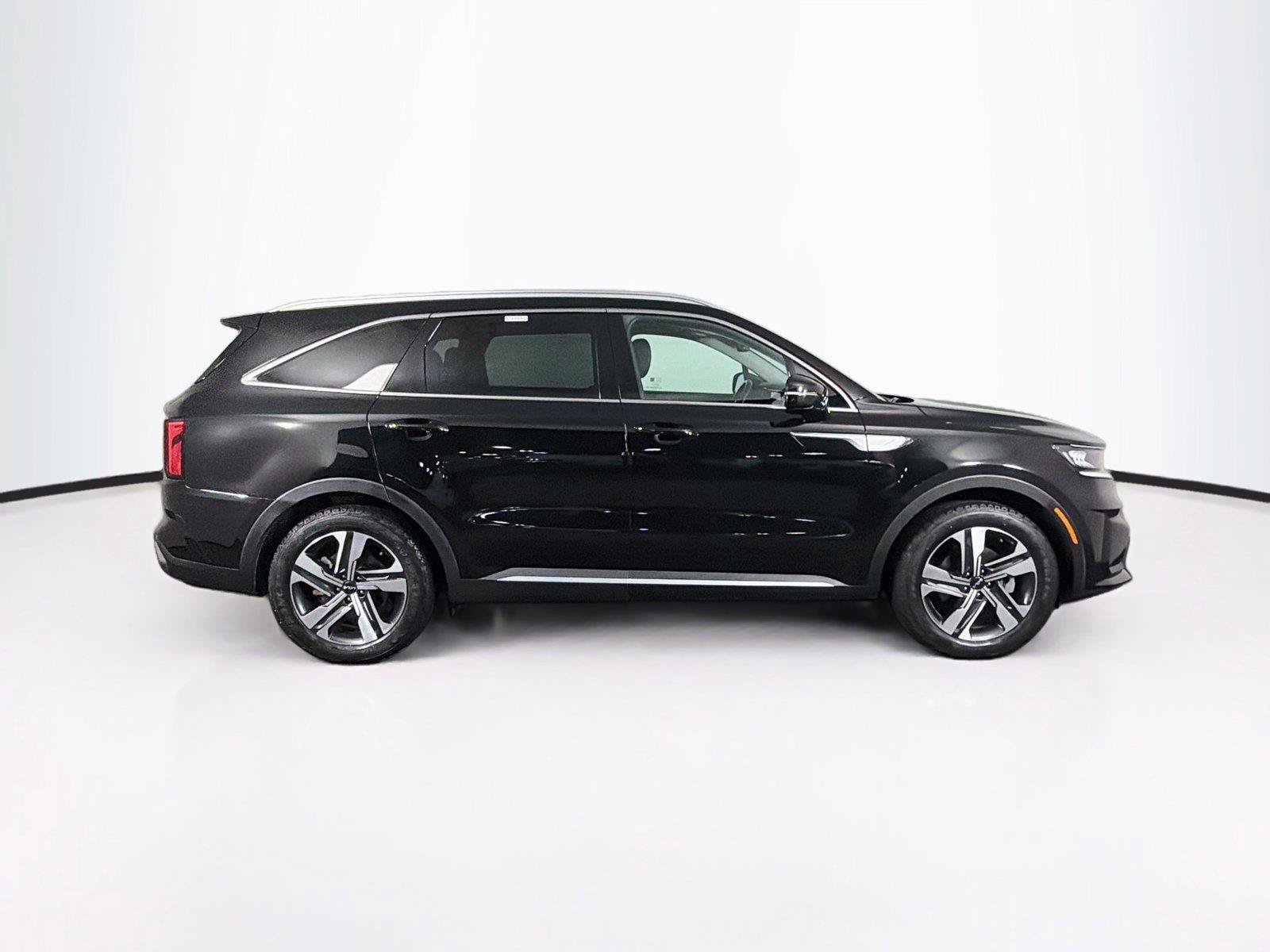 Used 2023 Kia Sorento EX w/ Panoramic Sunroof Package AWD/4WD image 12