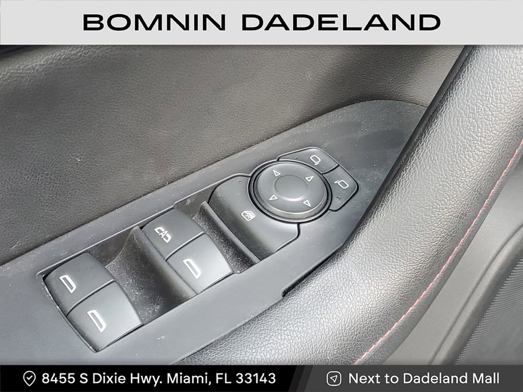 Used 2022 Chevrolet Blazer RS w/ Enhanced Convenience Package image 15