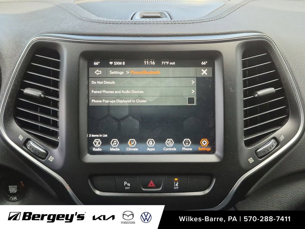 Used 2022 Jeep Cherokee Latitude Lux w/ Sun & Sound Group AWD/4WD image 27