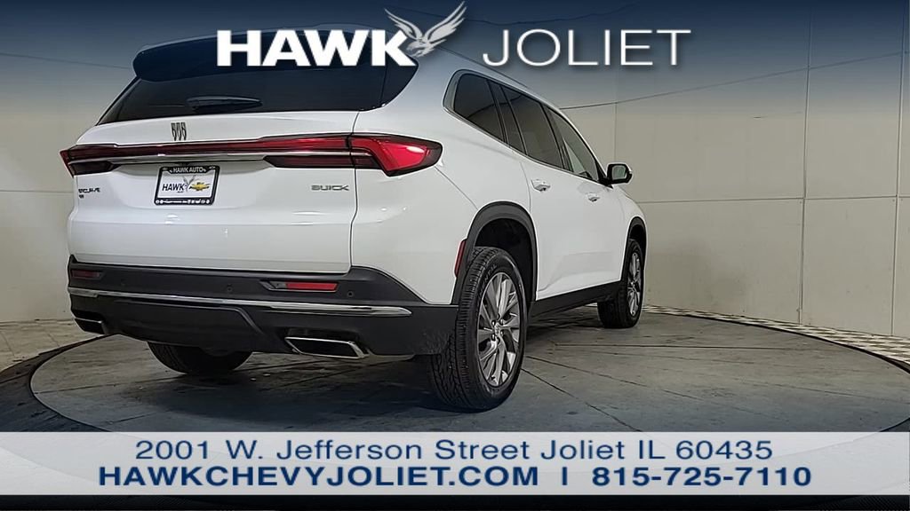 Used 2025 Buick Enclave Preferred image 8