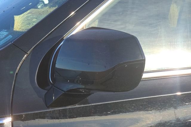 Used 2024 GMC Yukon SLT image 54