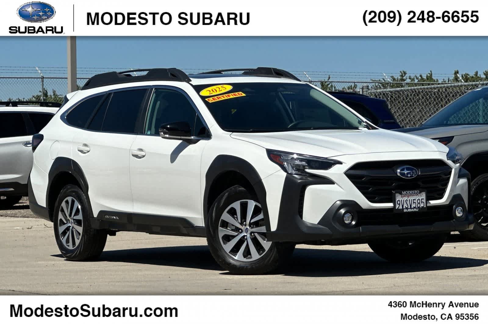 Certified 2025 Subaru Outback Premium AWD/4WD image 1