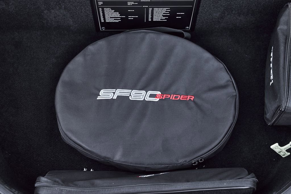 Used 2024 Ferrari SF90 Spider AWD/4WD image 21