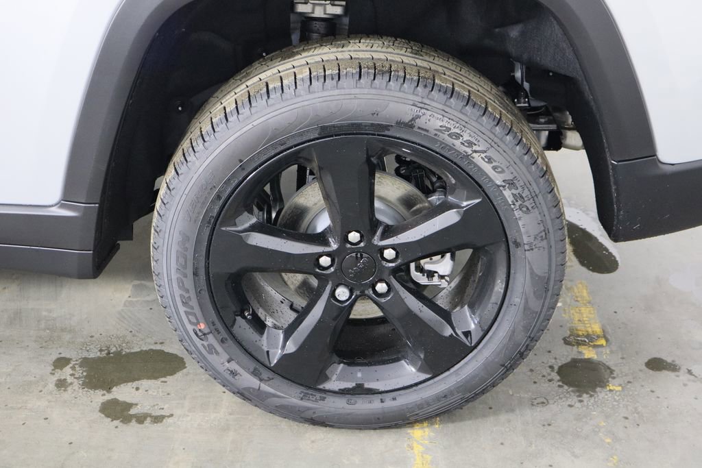 New 2025 Jeep Grand Cherokee Limited image 46