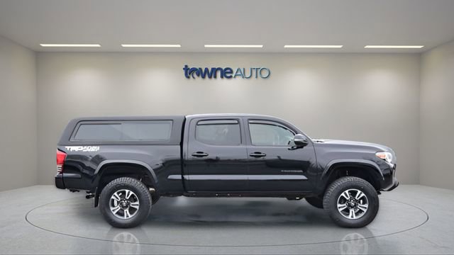Used 2016 Toyota Tacoma TRD Sport w/ Towing Package image 7