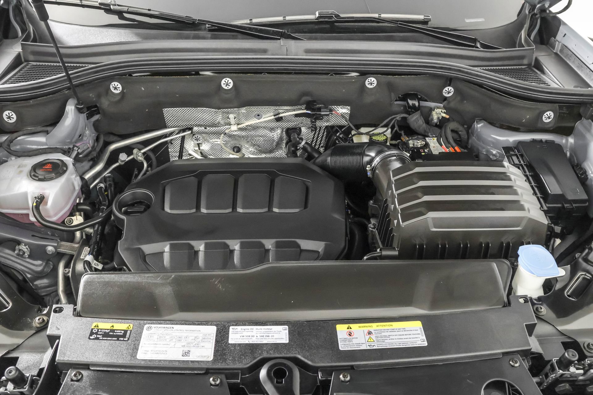 Used 2025 Volkswagen Atlas SEL image 48