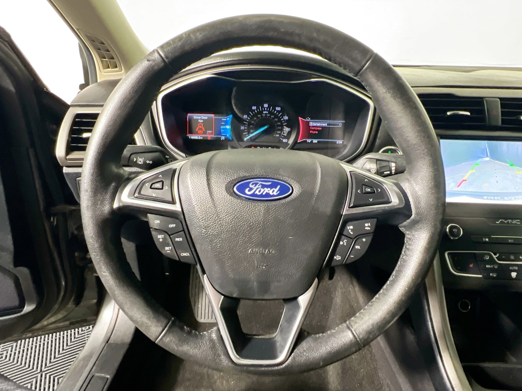 Used 2020 Ford Fusion SEL FWD image 17