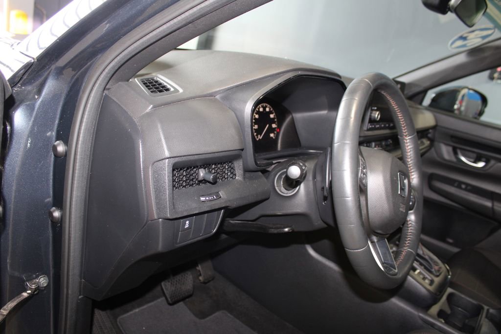 Used 2024 Honda CR-V Sport image 11