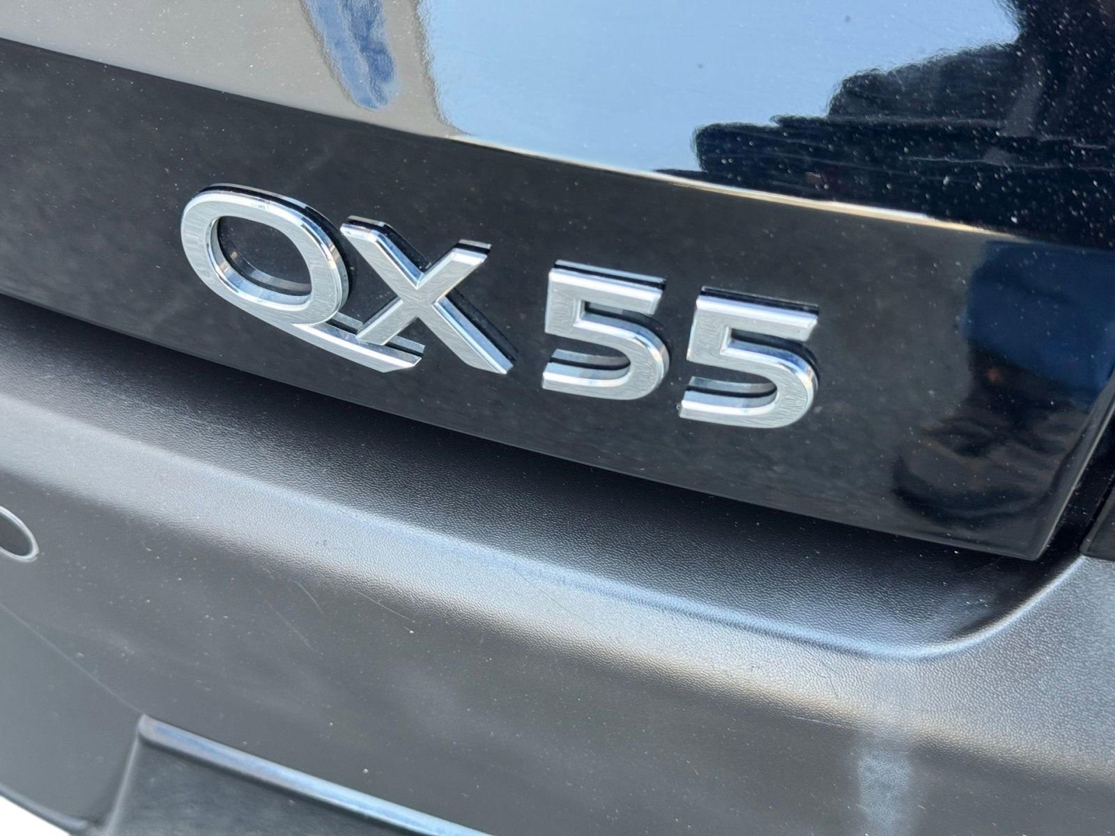 Used 2023 INFINITI QX55 Luxe image 14