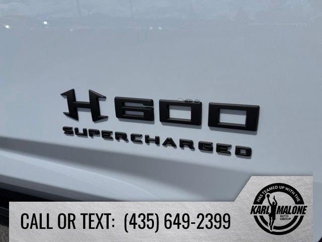 Used 2026 Chevrolet Tahoe High Country AWD/4WD image 10