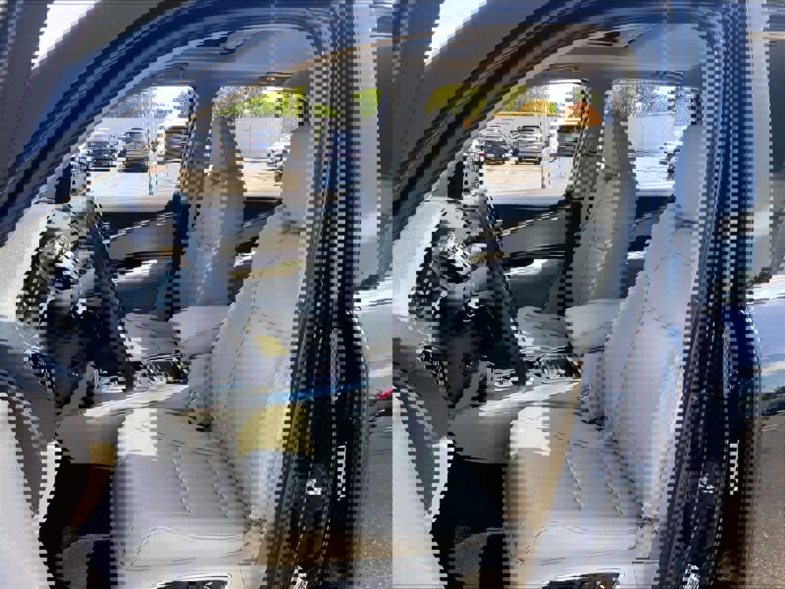 Used 2020 Acura MDX FWD image 26