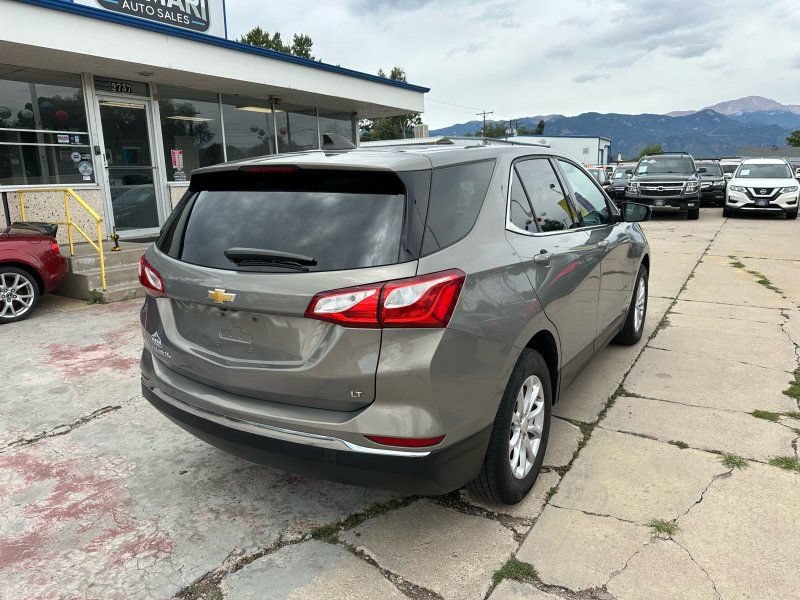 Used 2018 Chevrolet Equinox LT FWD image 7