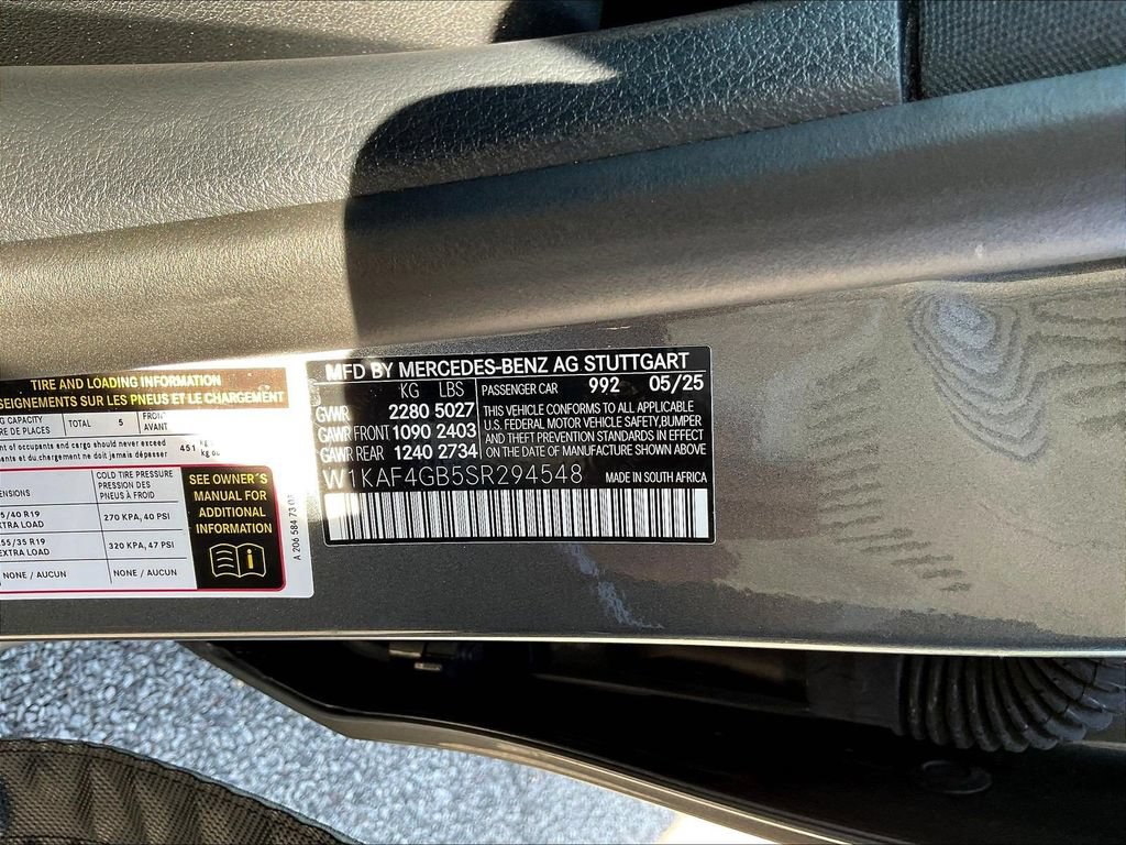 Certified 2025 Mercedes-Benz C 300 Sedan image 6