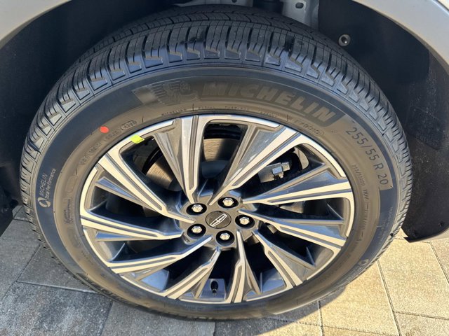 New 2026 Lincoln Aviator 2WD image 33