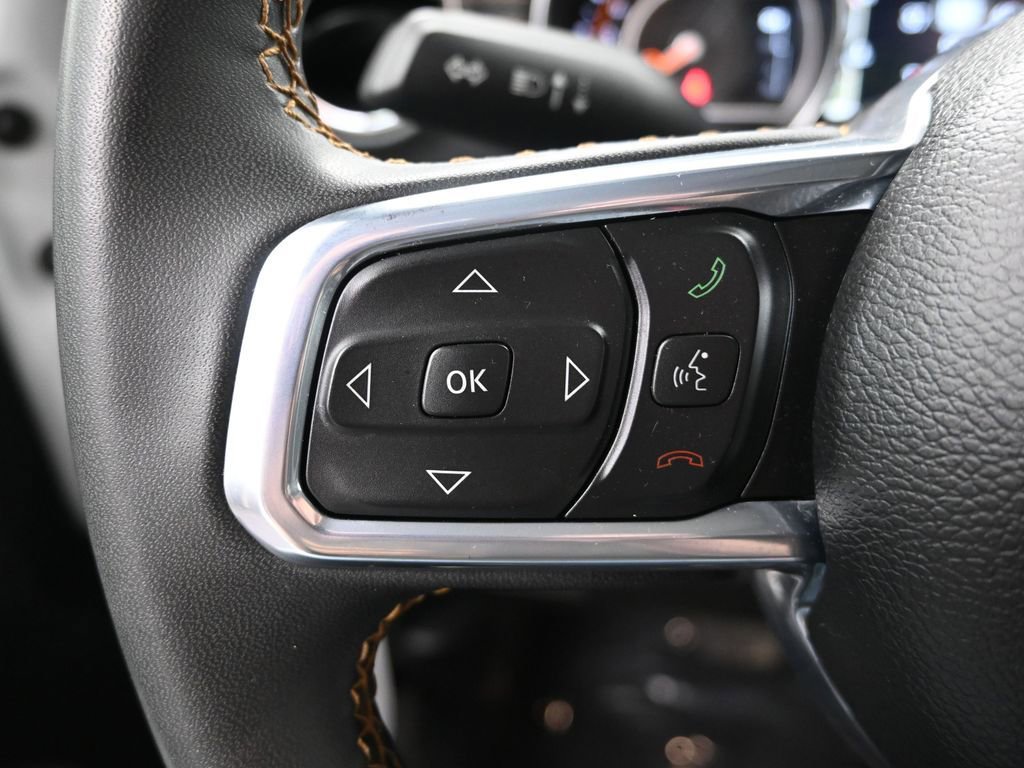 Used 2023 Jeep Gladiator Overland image 27