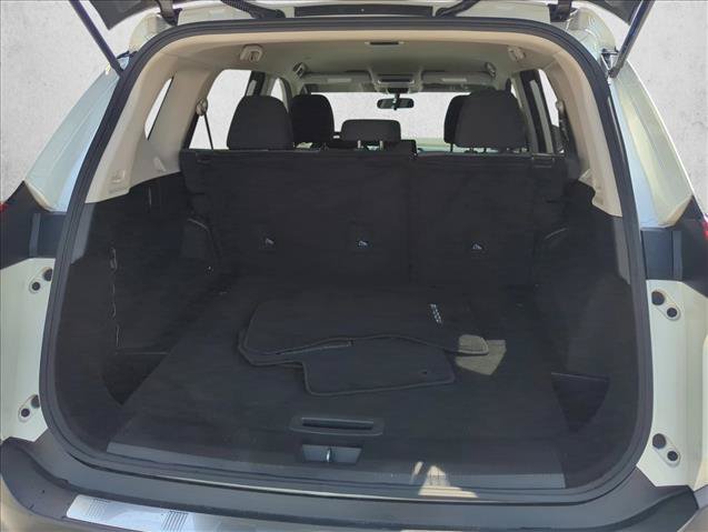 Used 2023 Nissan Rogue SV FWD image 23