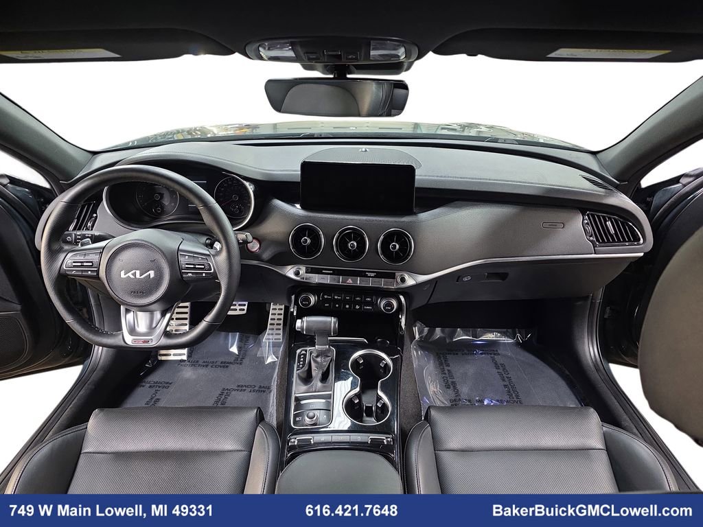 Used 2022 Kia Stinger GT-Line w/ Sun & Sound Package image 9