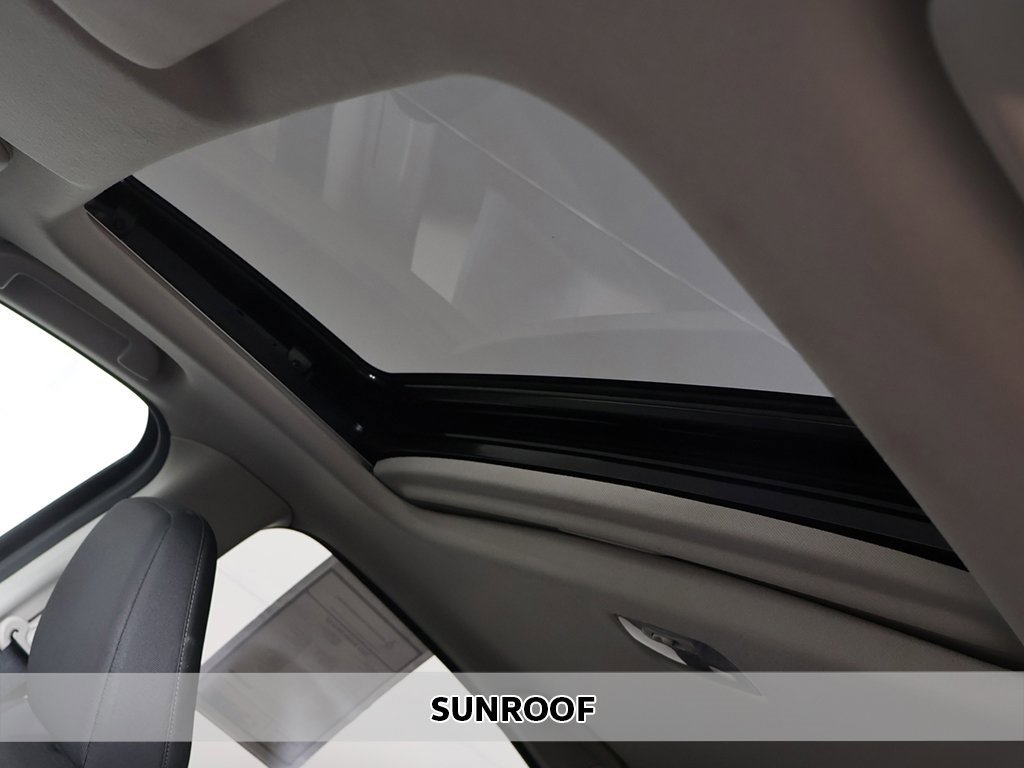 Used 2022 Honda HR-V EX image 3