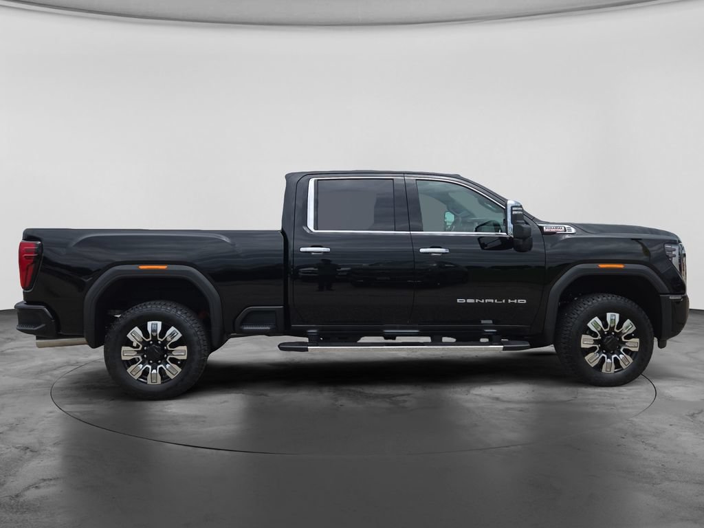 New 2026 GMC Sierra 2500 Denali w/ Denali Reserve Package AWD/4WD image 12