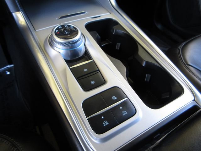 Certified 2022 Ford Explorer XLT w/ Equipment Group 202A image 20