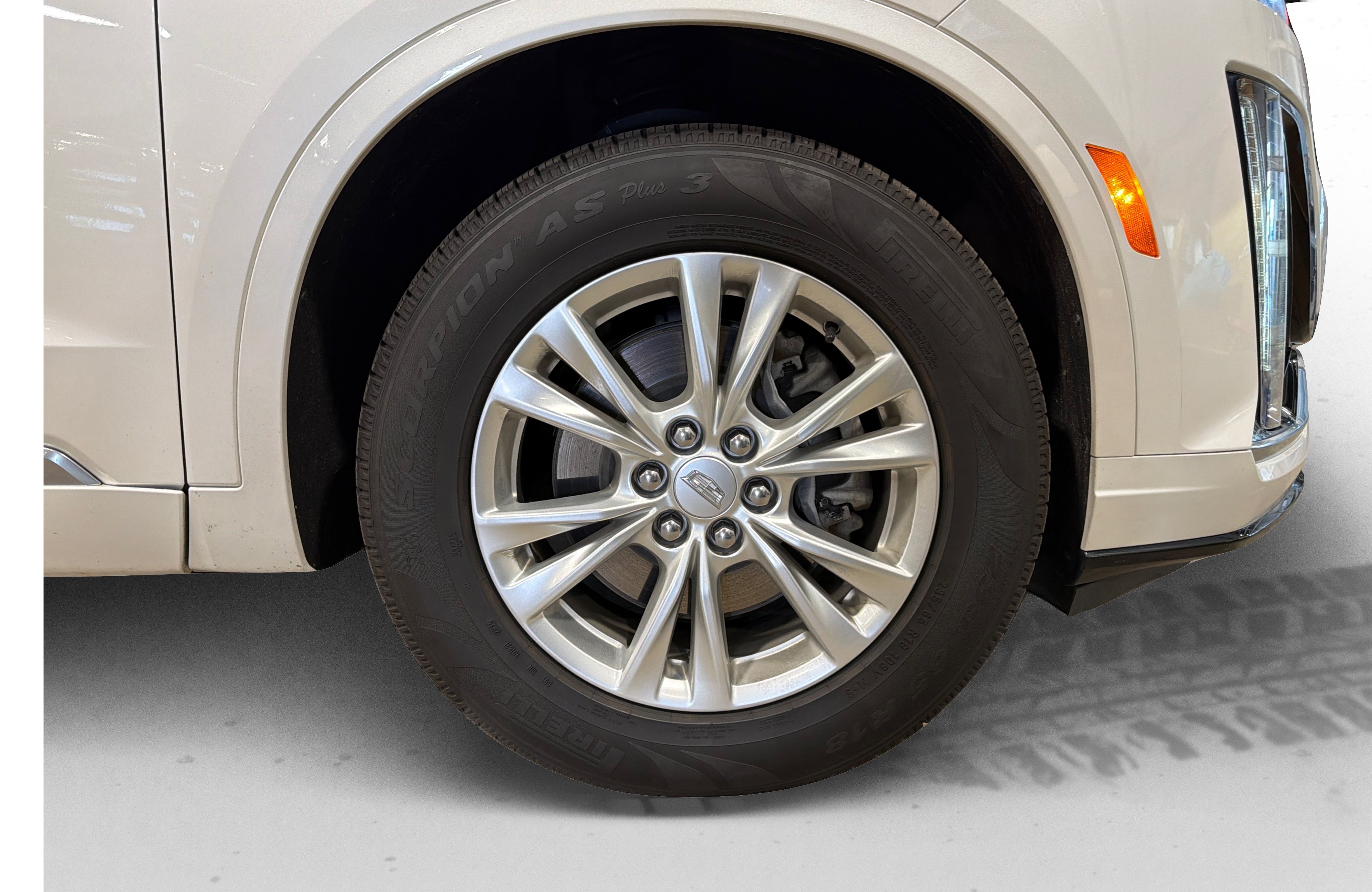 Used 2022 Cadillac XT6 Luxury AWD/4WD image 53