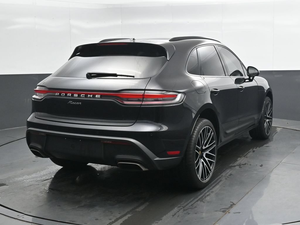 Used 2022 Porsche Macan AWD/4WD image 6