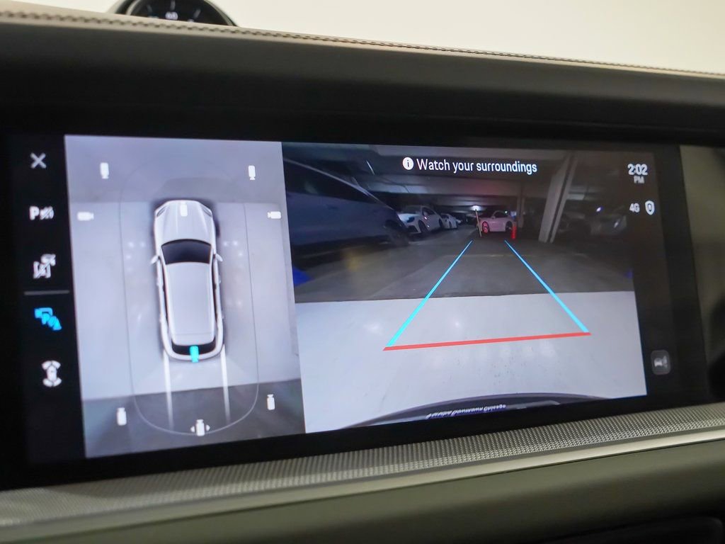 Used 2025 Porsche Cayenne E-Hybrid w/ Premium Package image 31