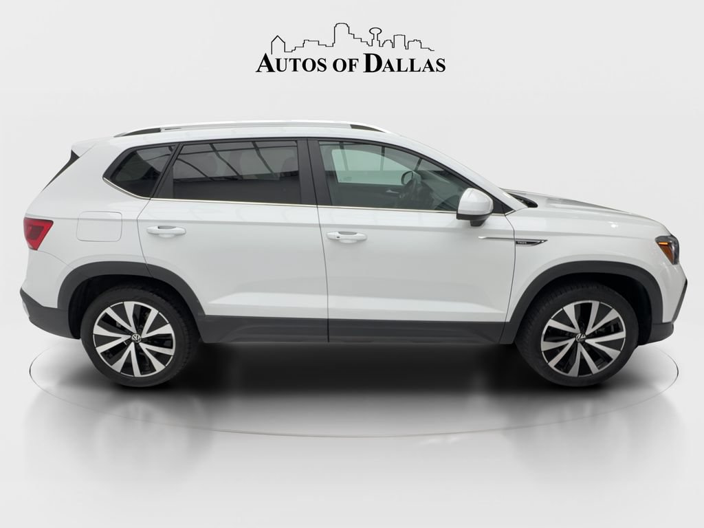 Used 2023 Volkswagen Taos SE FWD image 6
