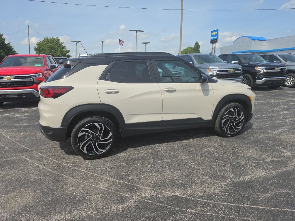 New 2026 Chevrolet TrailBlazer RS FWD image 9