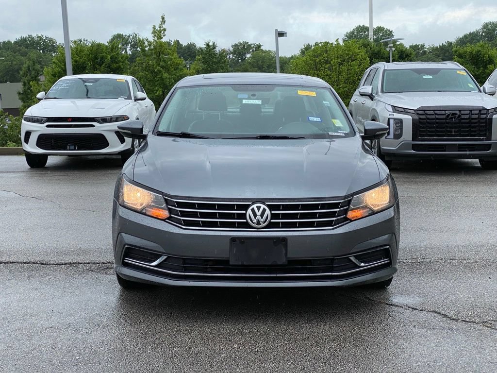 Used 2019 Volkswagen Passat 2.0T Wolfsburg w/ Wheels & Sunroof Package FWD image 2