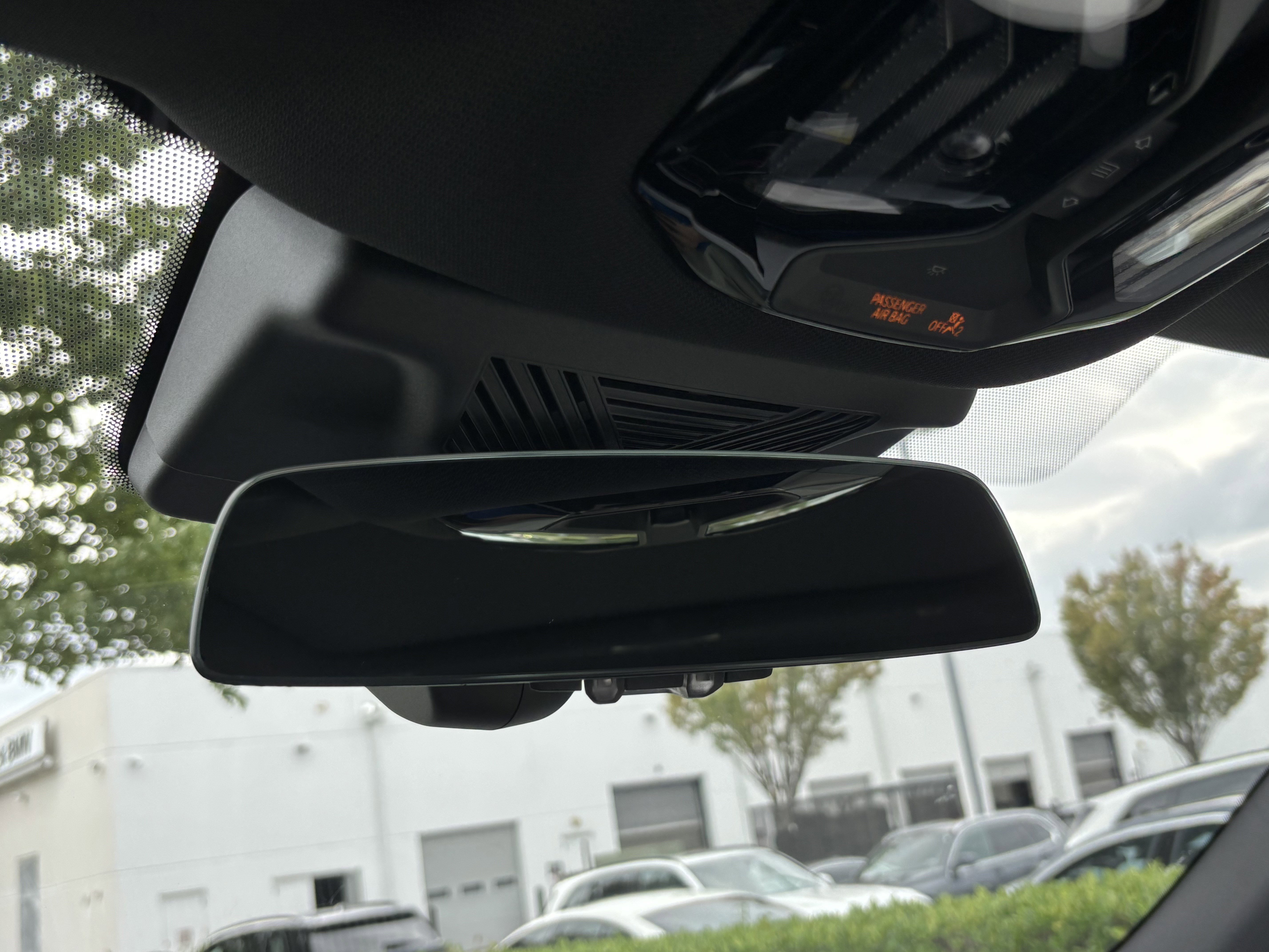 Used 2026 BMW 530i w/ M Sport Package image 30