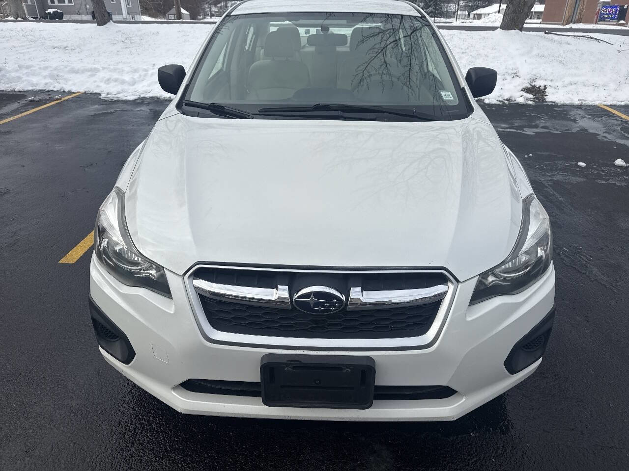 Used 2013 Subaru Impreza 2.0i image 1